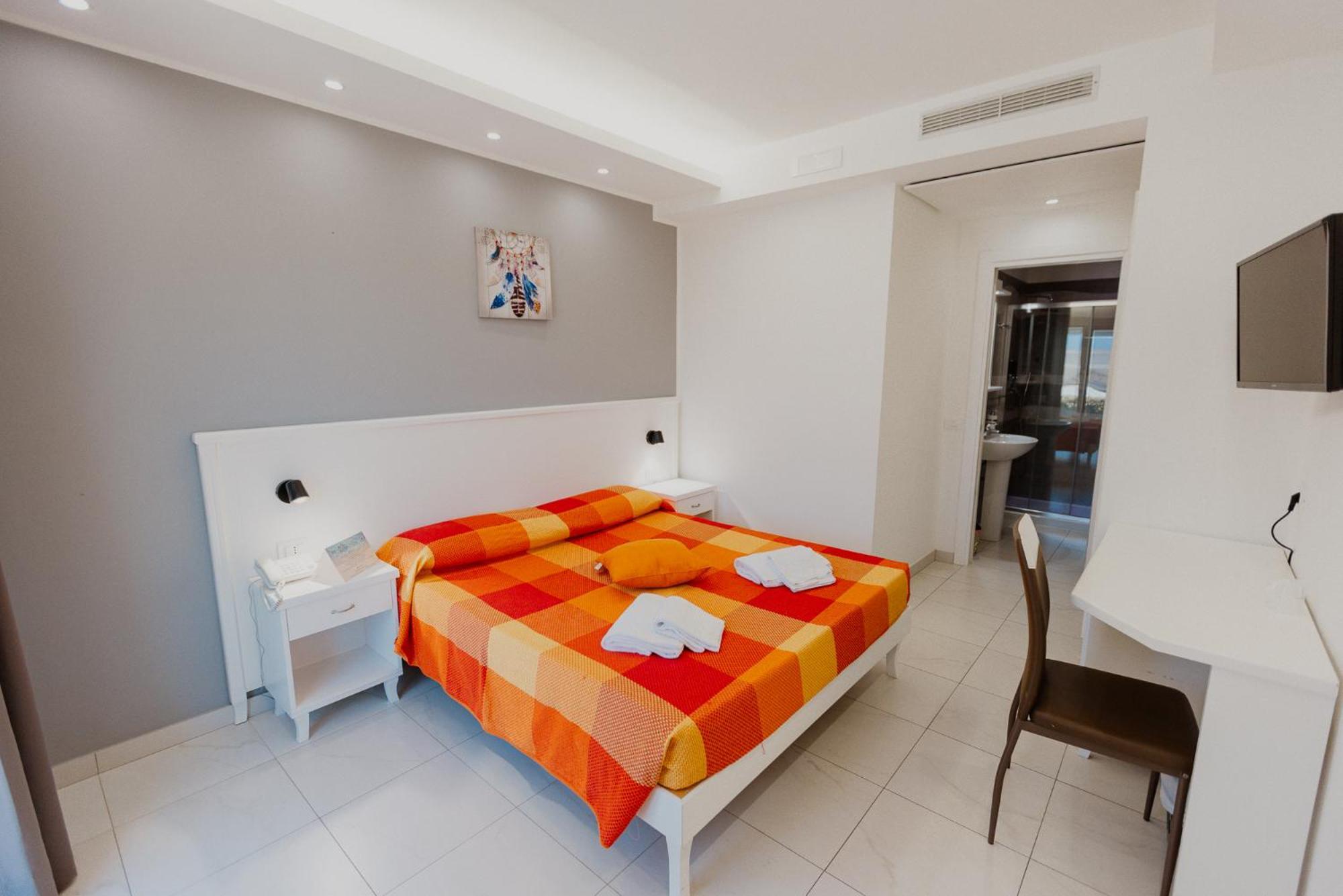 לינה וארוחת בוקר טרופאה Residenza Kalios מראה חיצוני תמונה