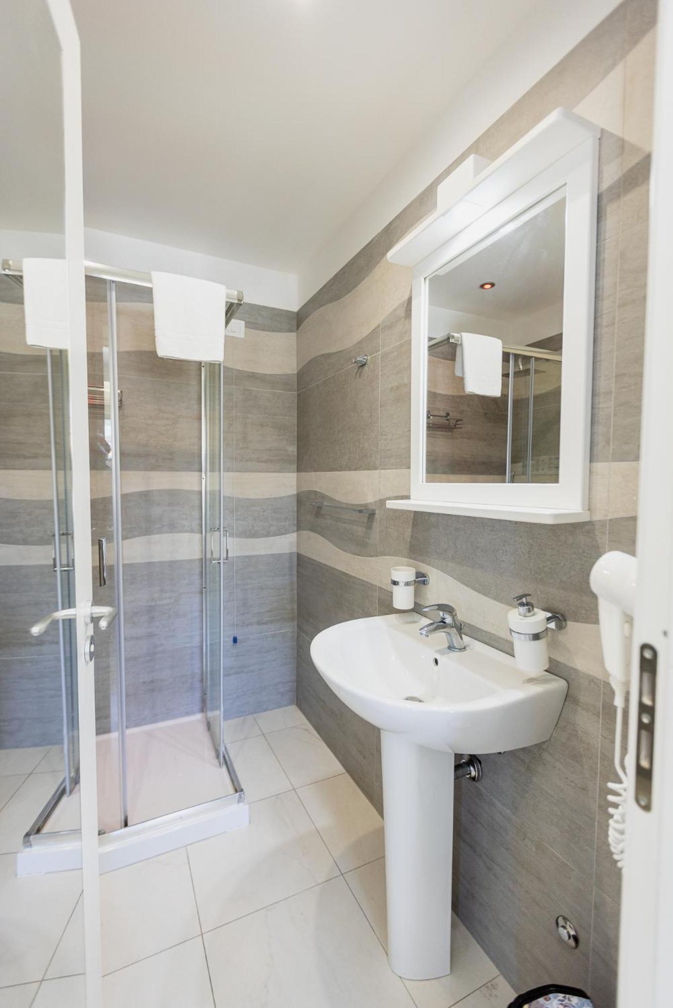לינה וארוחת בוקר טרופאה Residenza Kalios מראה חיצוני תמונה