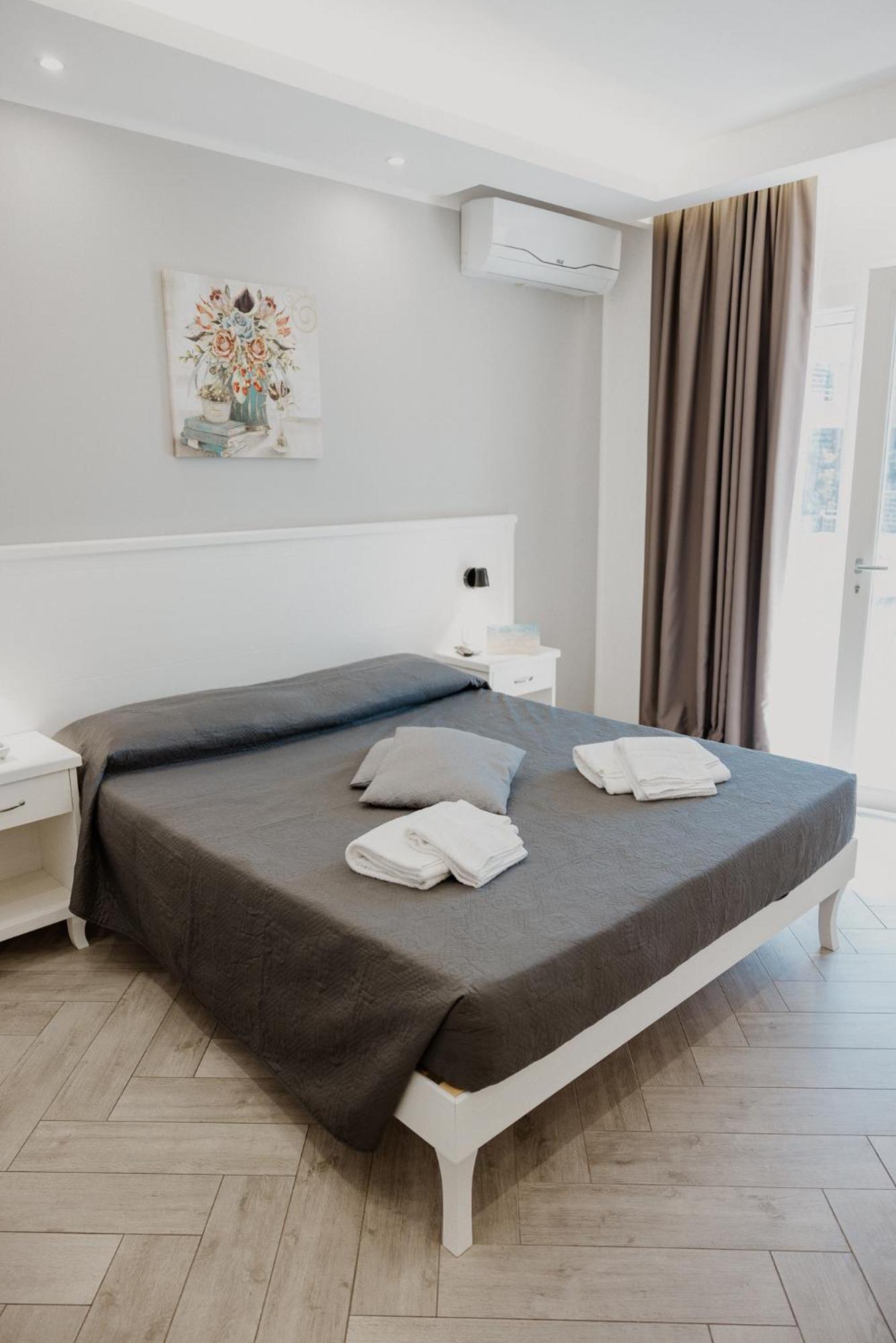 לינה וארוחת בוקר טרופאה Residenza Kalios מראה חיצוני תמונה