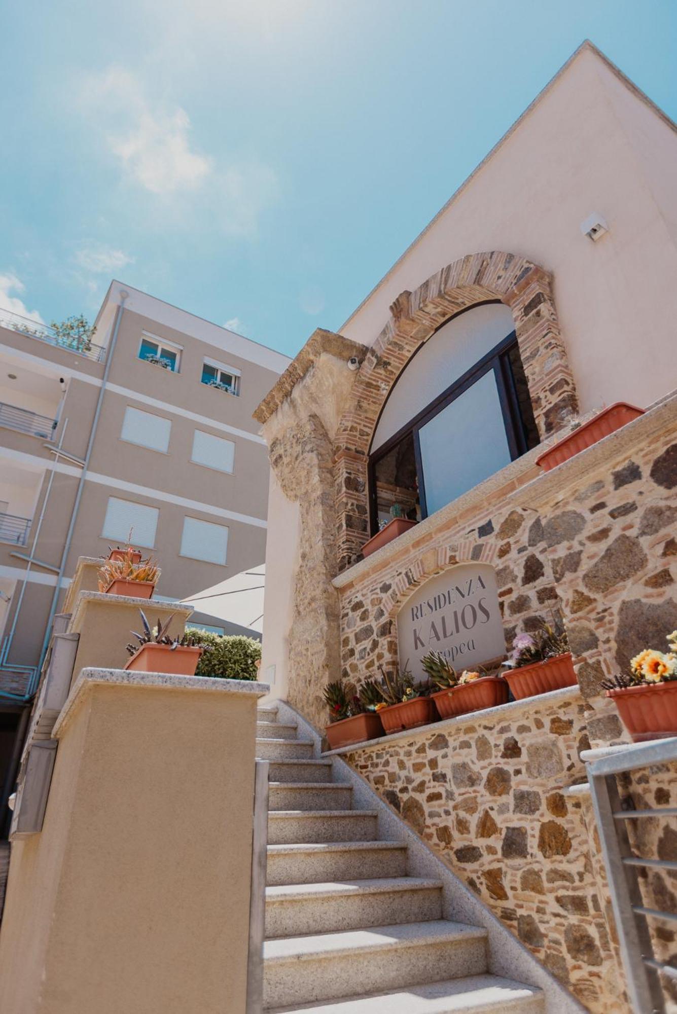 לינה וארוחת בוקר טרופאה Residenza Kalios מראה חיצוני תמונה